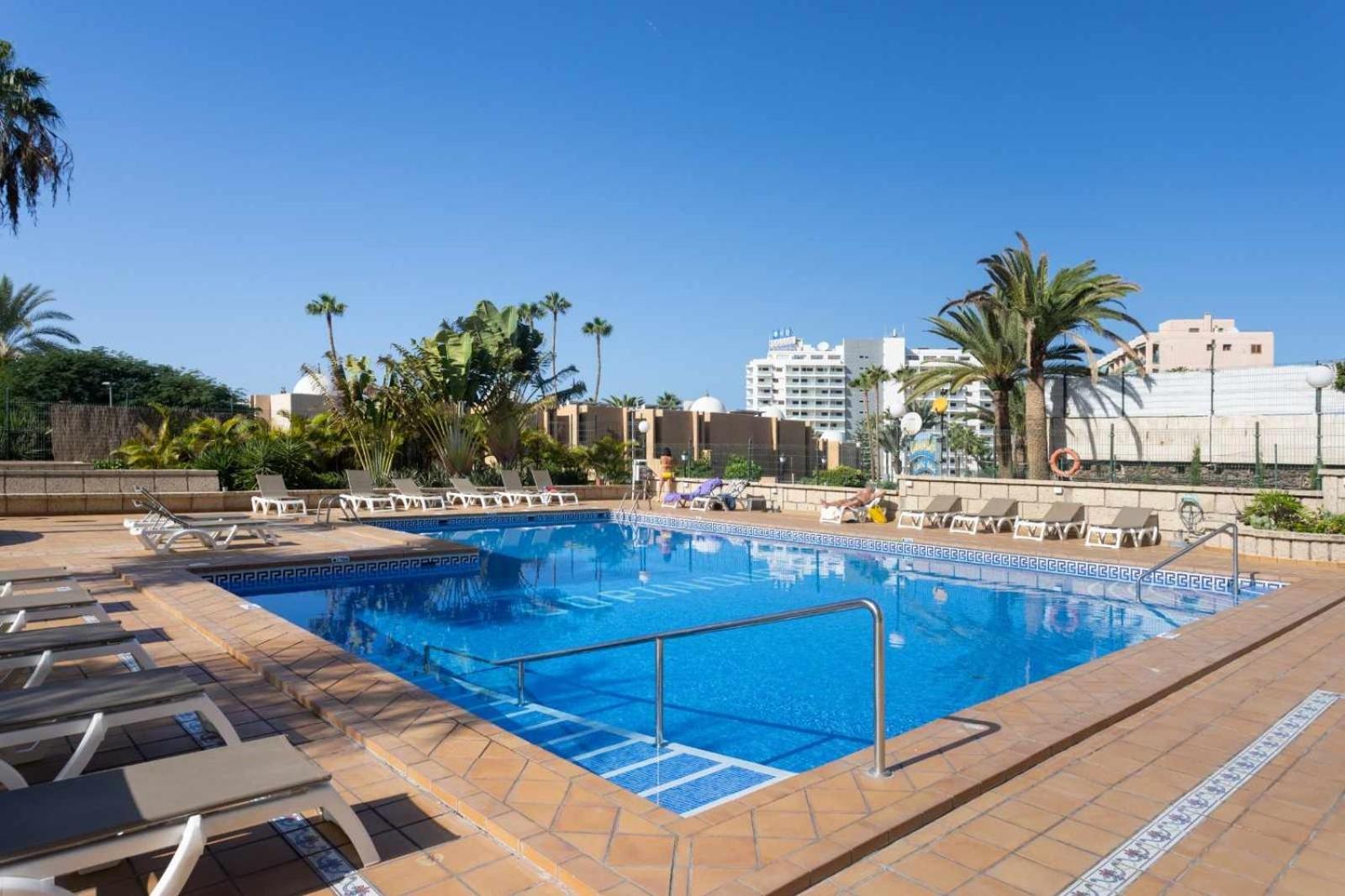 Apartamento Lujo Borinquen 403 Vista Al Mar Playa Feñabe Exterior foto